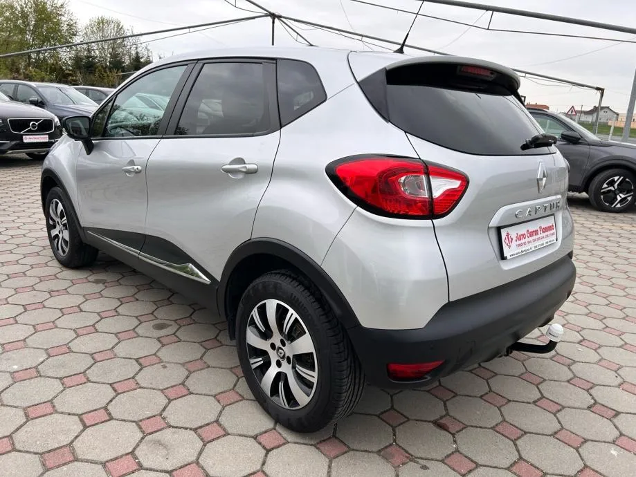 renault captur 0.9 tce 2016.,veliki servis, navi, park senz, led, alu - slika 5