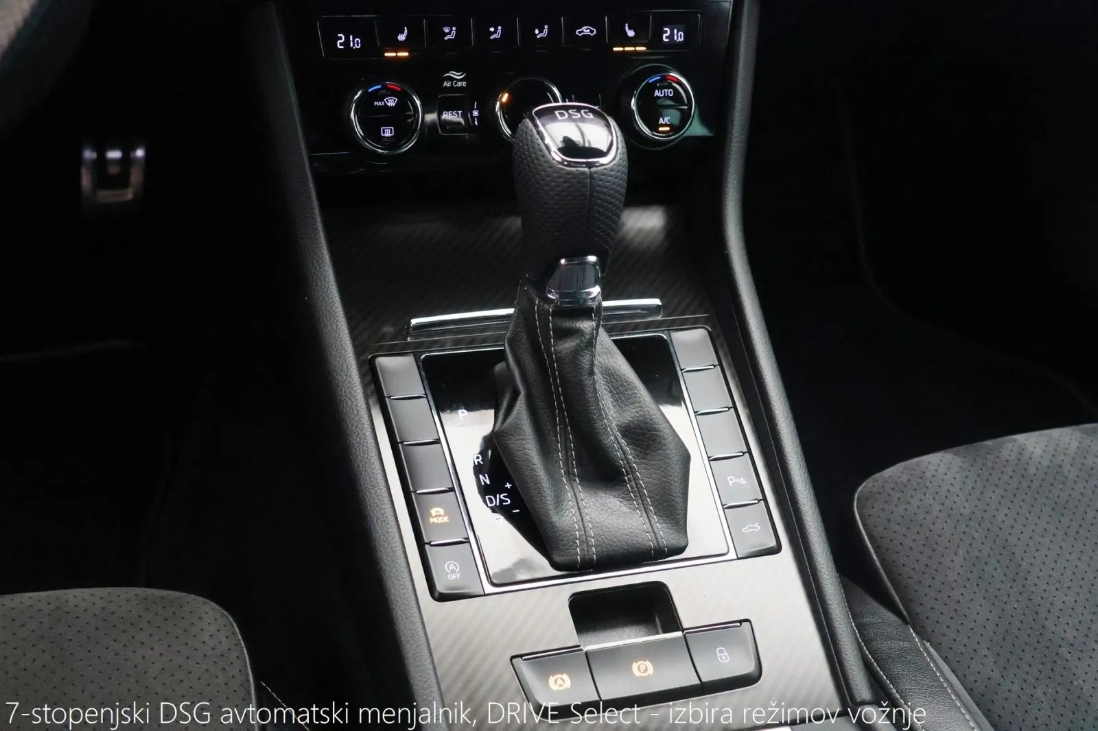 škoda superb combi n1 2.0tdi combi dsg matrix virtual radartemp - slika 16