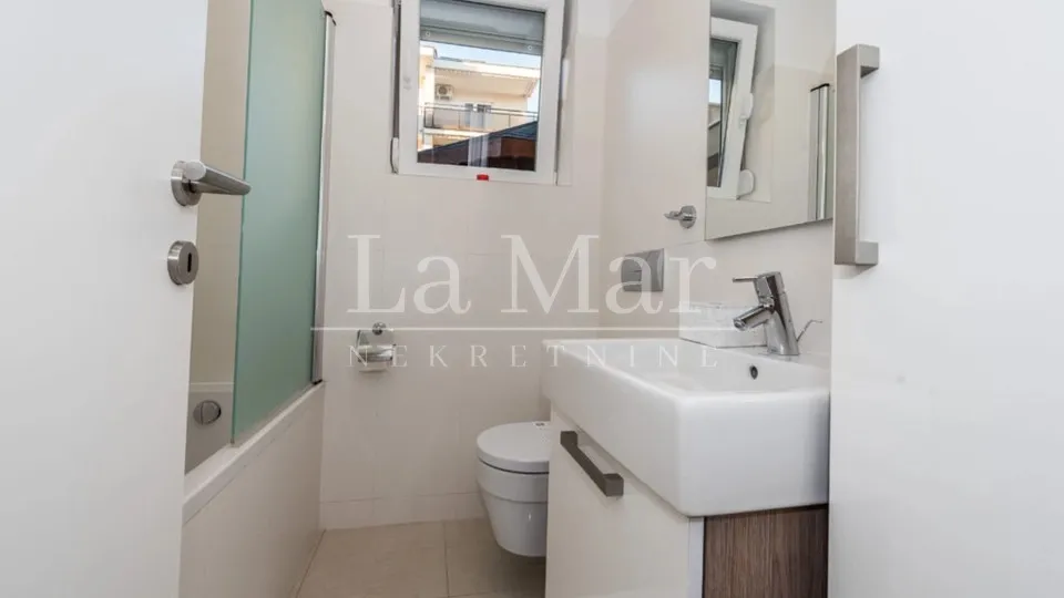novalja- apartman prvi red do mora sa pripadajućim bazenom - 146.90m2 - slika 6