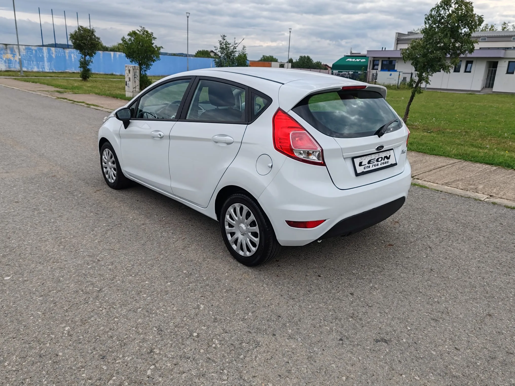 ford fiesta 1,5 tdci , 2015 g, 155tkm ,kartice - slika 6