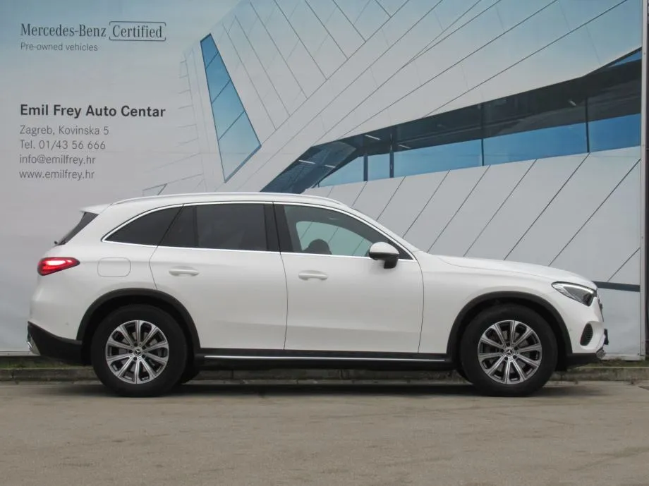 mercedes-benz glc 220 d 4matic avantgarde advanced plus - slika 5