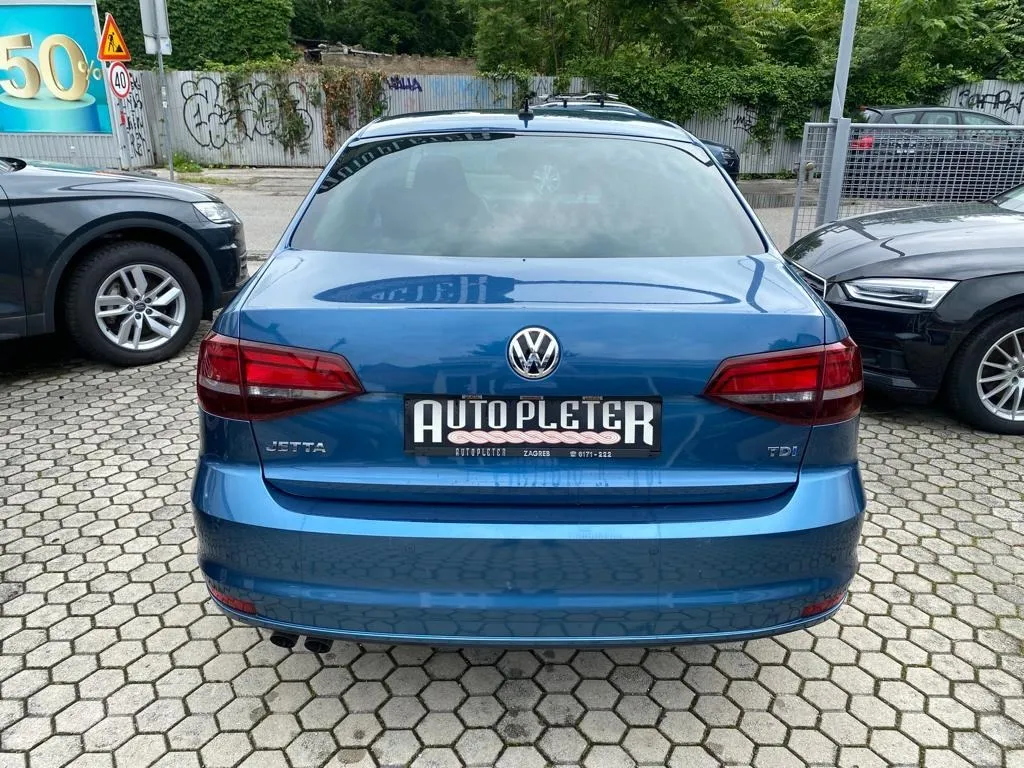 vw jetta 2.0 tdi comfortline, park. senzori, tempomat, 4x garancija! - slika 4