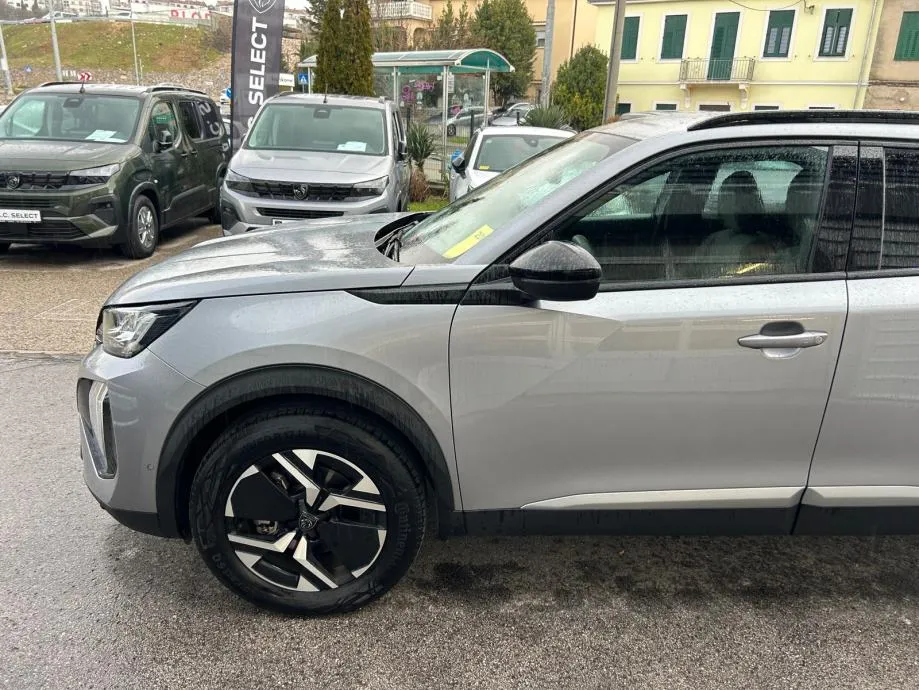 peugeot 2008 hybrid 136 - 2025 - 10.000km - gratis registracija!! - slika 7