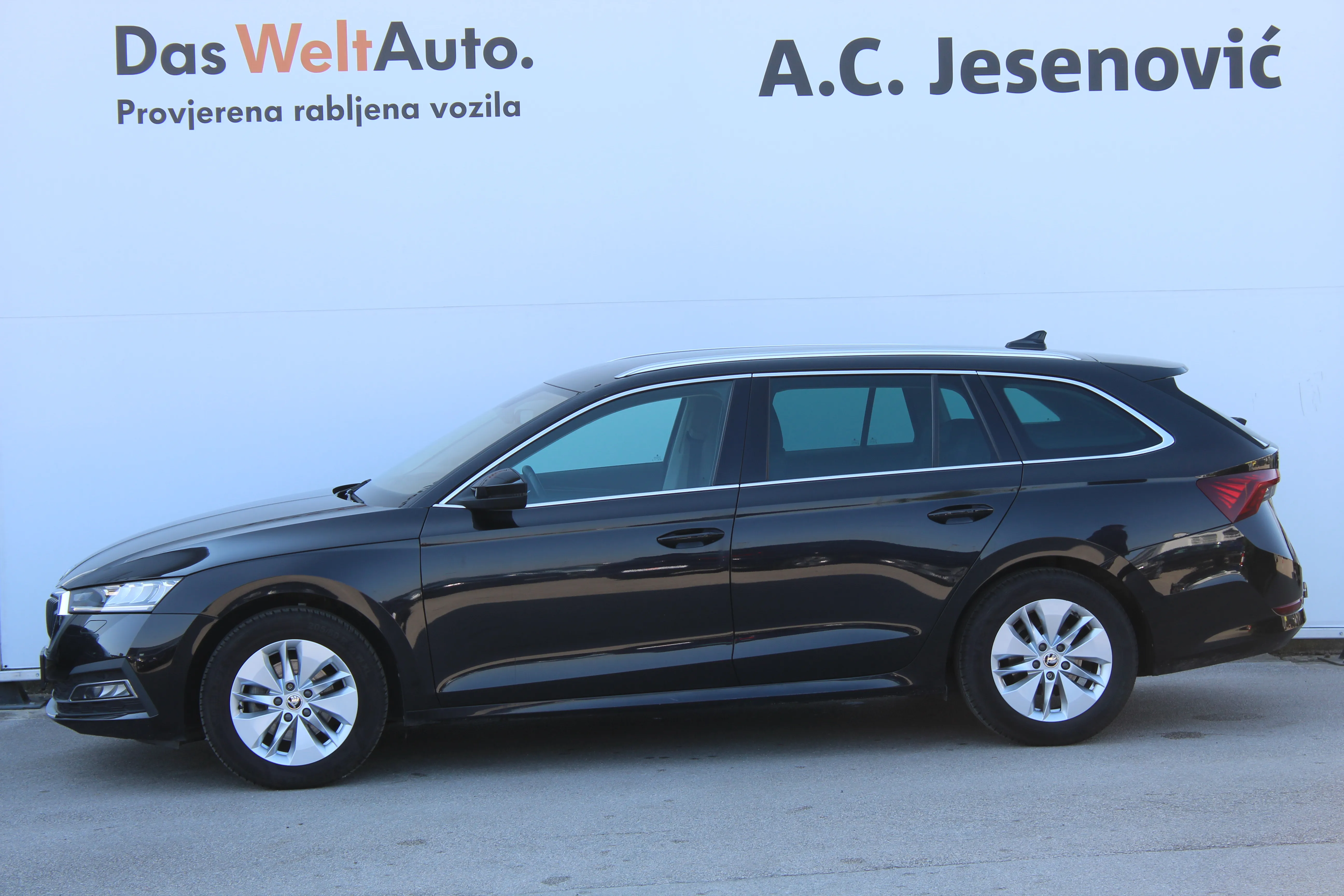 13128 škoda octavia combi ambition 2.0 tdi - slika 6