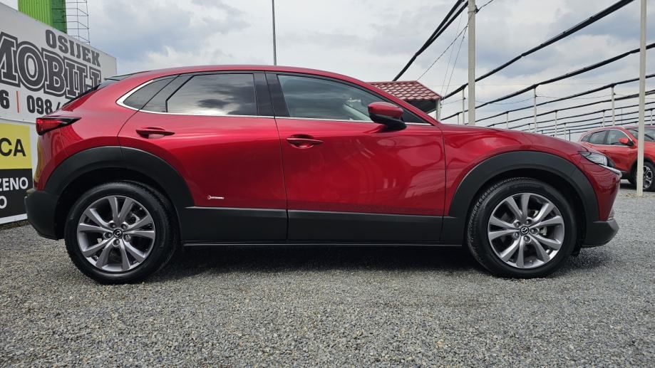 mazda cx-30 g122,automatic,navi,kamera,alu 18,fuul led,climatronic - slika 4