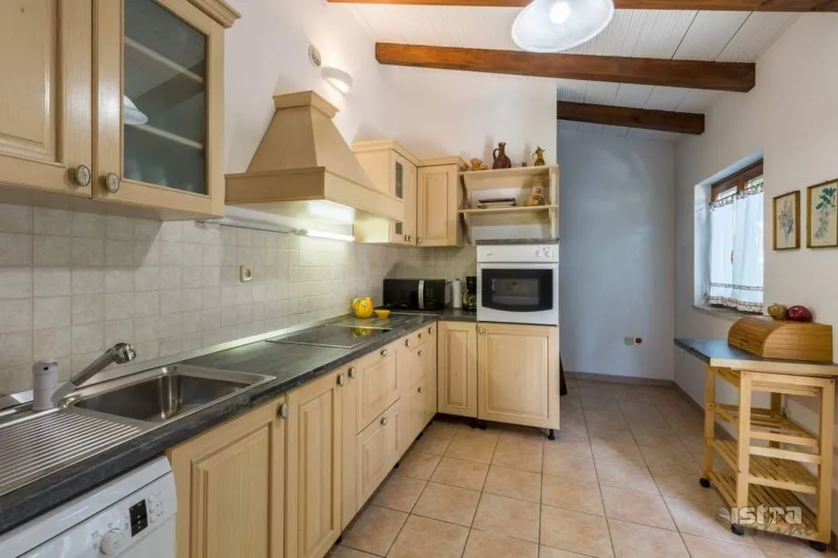 kuća prodaja poreč 170 m2 (prodaja) - slika 5