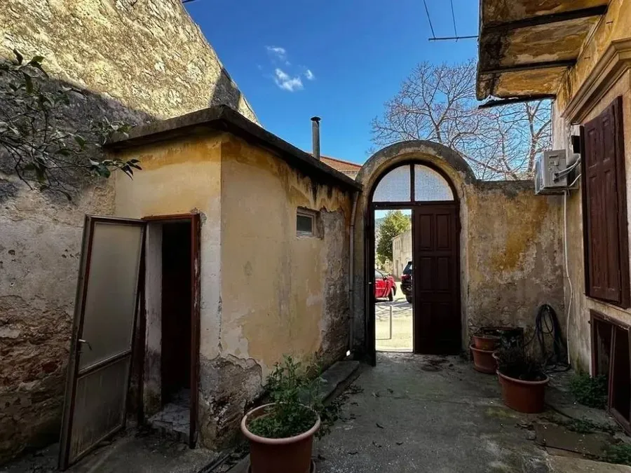 kuća na prodaju - blato - slika 4