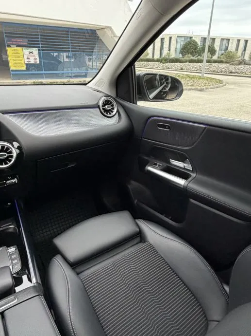 mercedes-benz b-klasa 200d automatik - slika 17