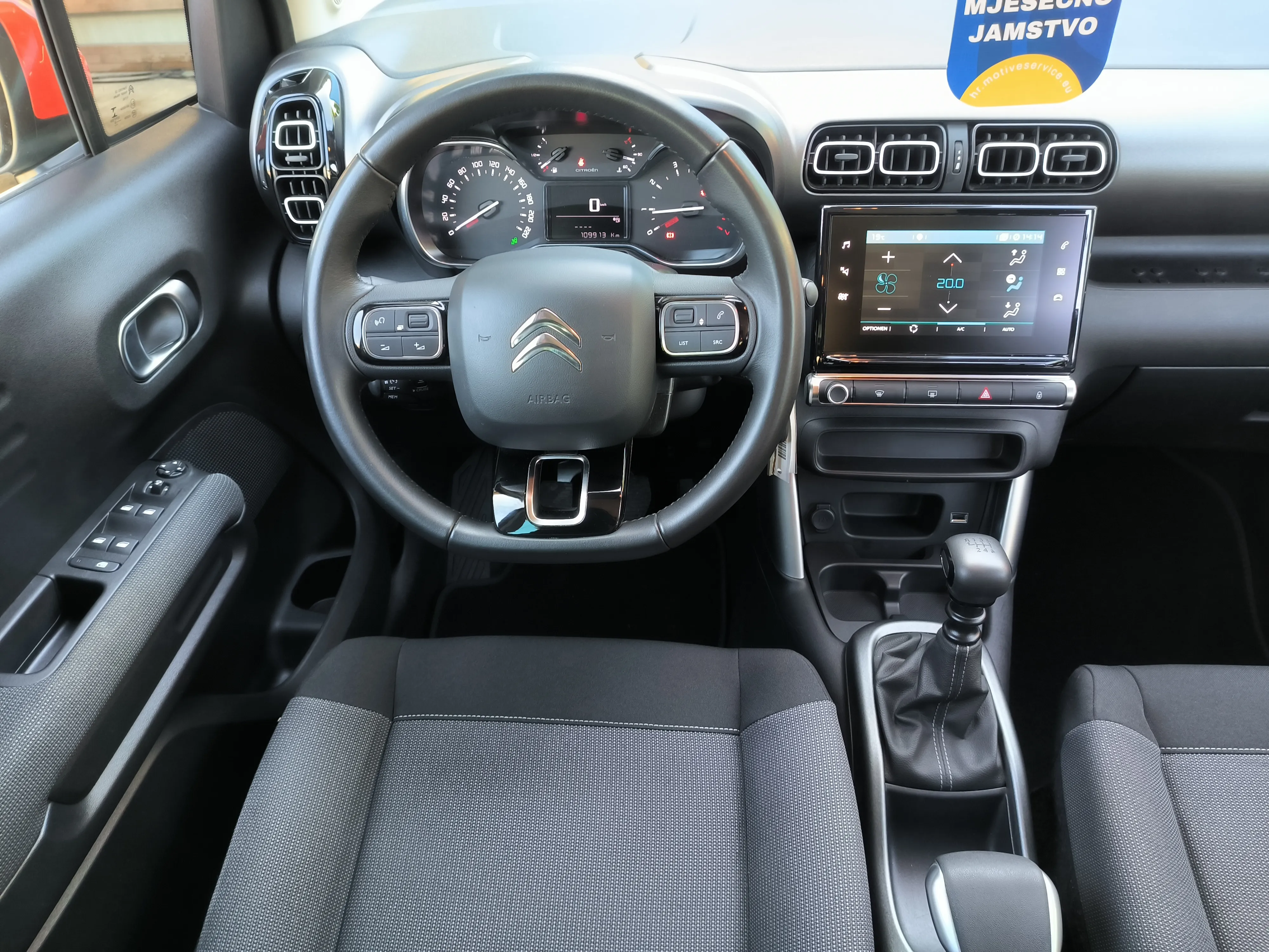 citroën c3 aircross 1,5 bluehdi, shine, servisna, jamstvo, reg. 1 god - slika 12