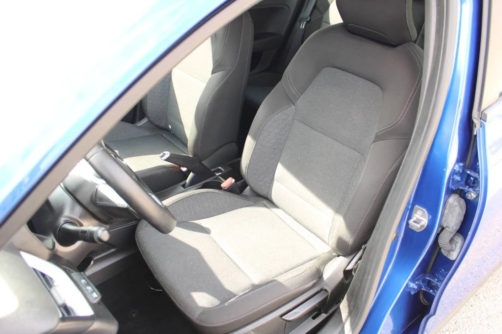 renault clio 1.0 tce equilibre - slika 10