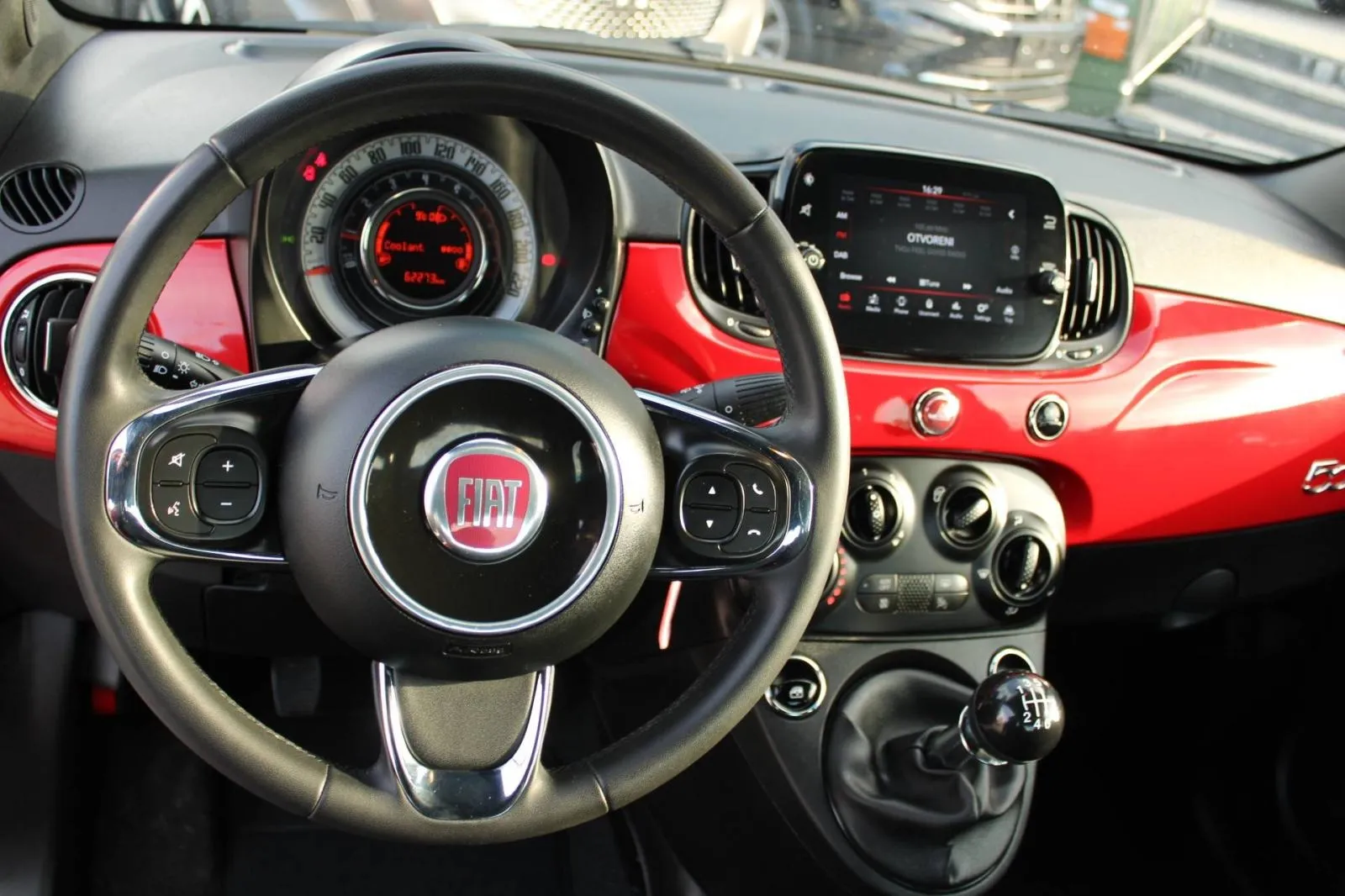 fiat 500 1.0 hybrid - slika 11