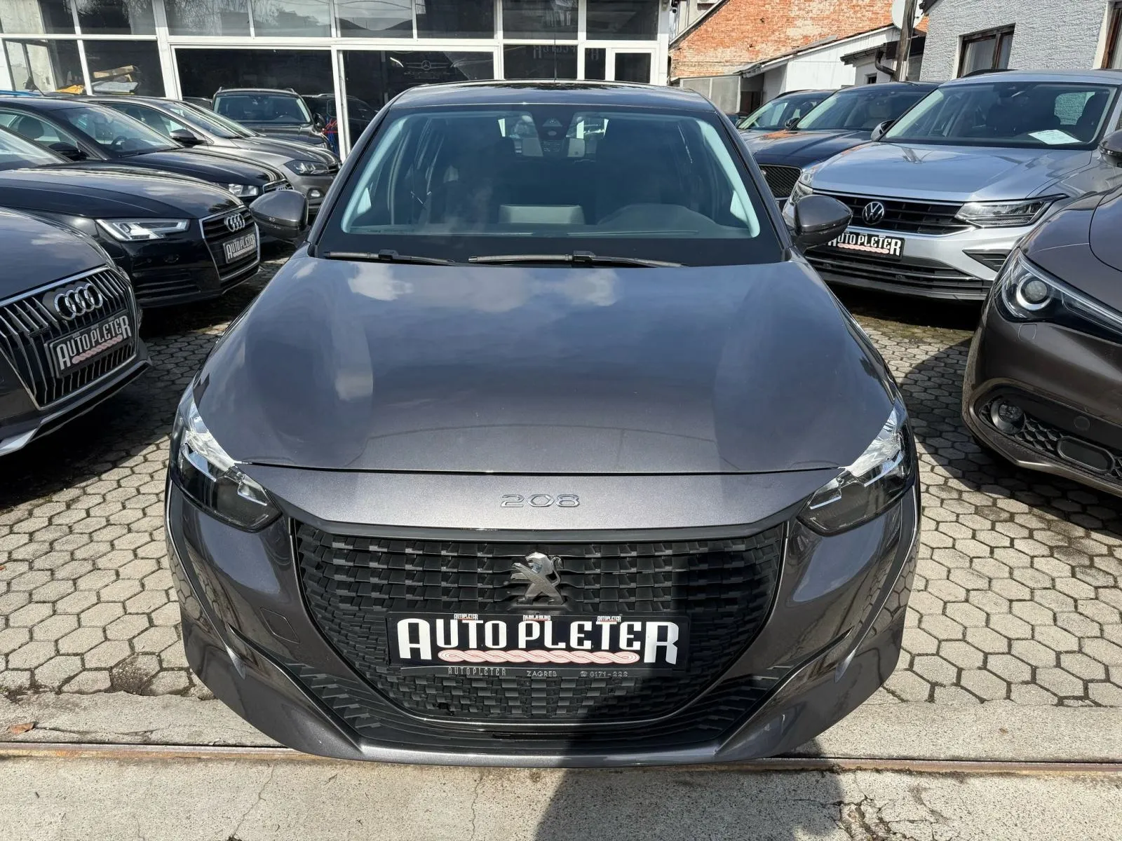 peugeot 208 1,2 puretech, navi, tempomat, 4x garancija!!! - slika 18