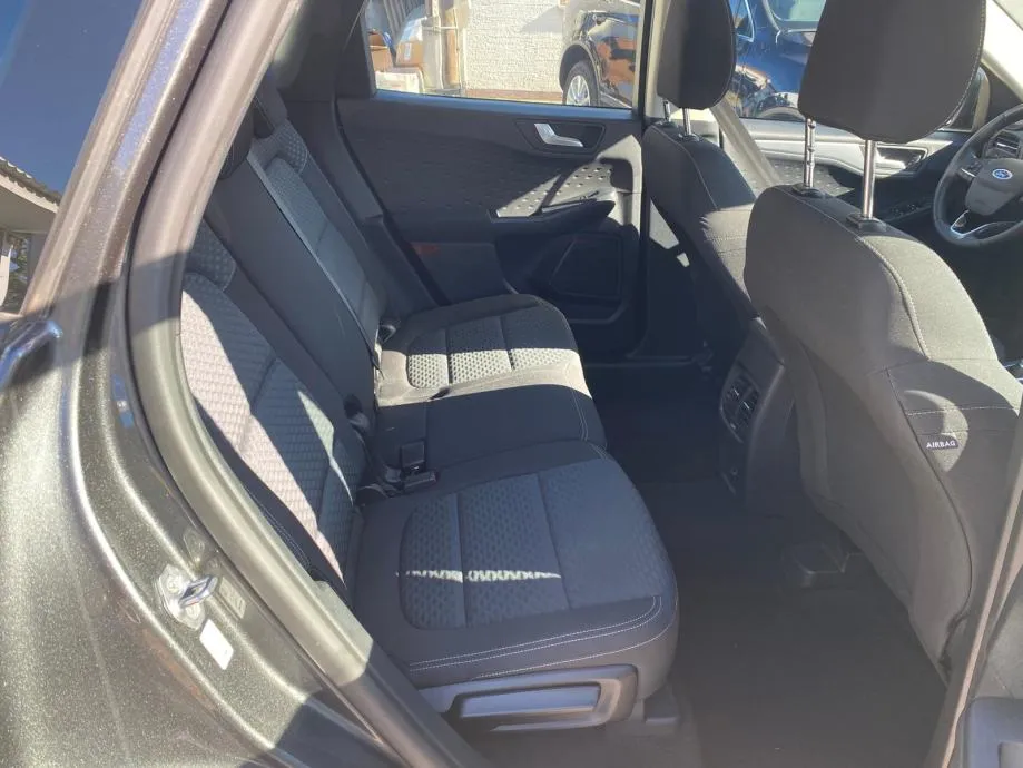 ford kuga 1,5 ecoblue automatik 4xgarancije - slika 23