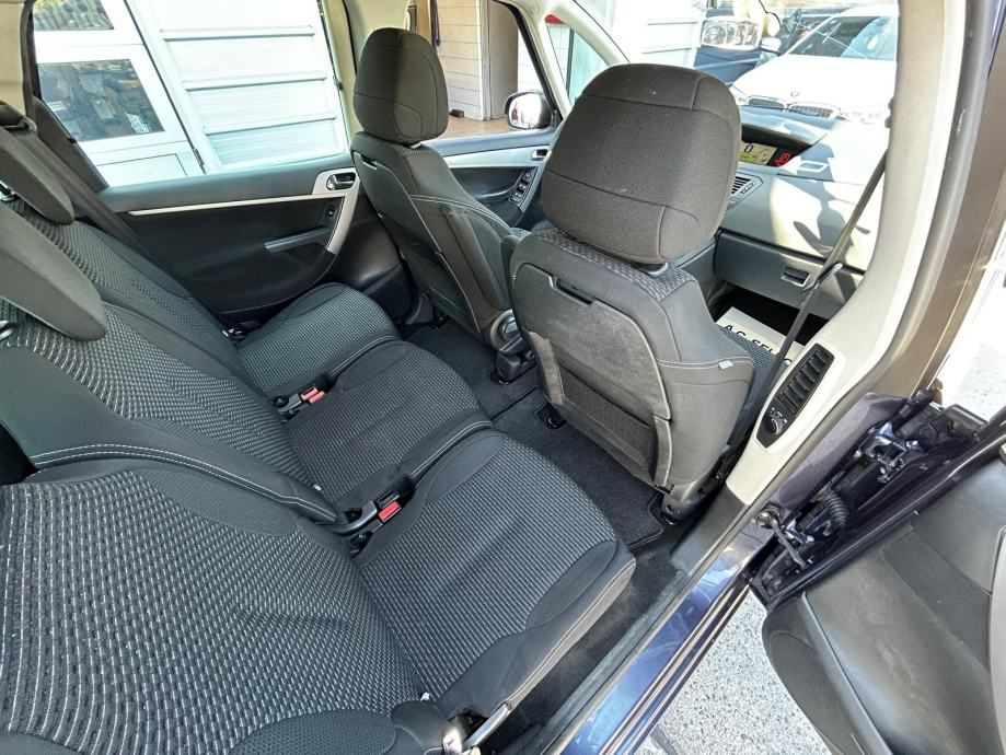 citroën c4 picasso 1,6 vti - 150.000km - garancija - reg 1 god !!! - slika 18