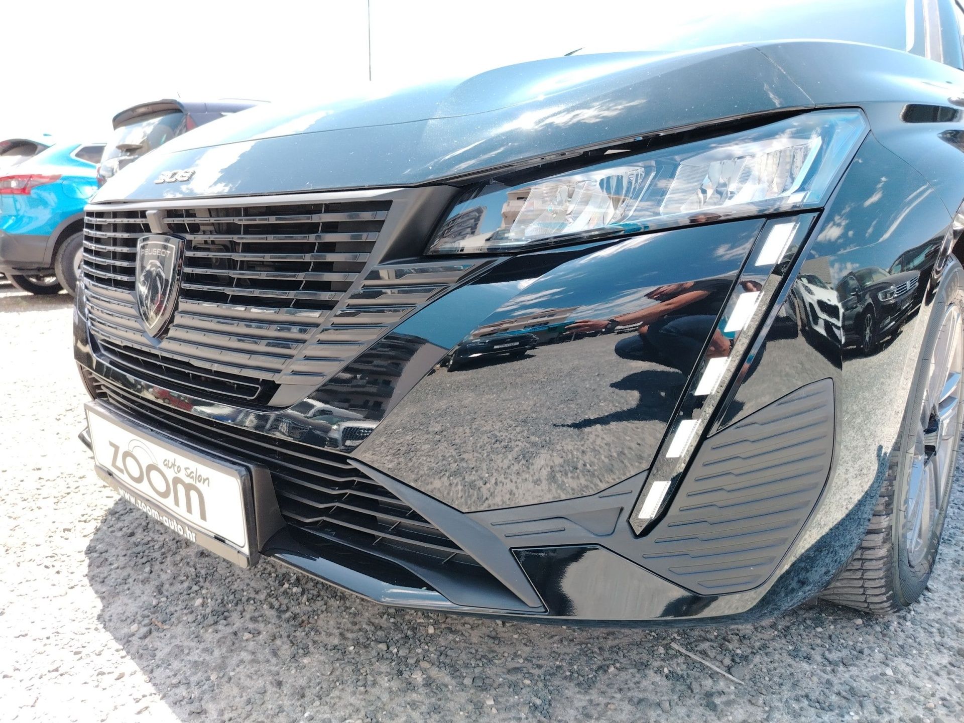 peugeot 308 sw 1.5 bluehdi active at - slika 5