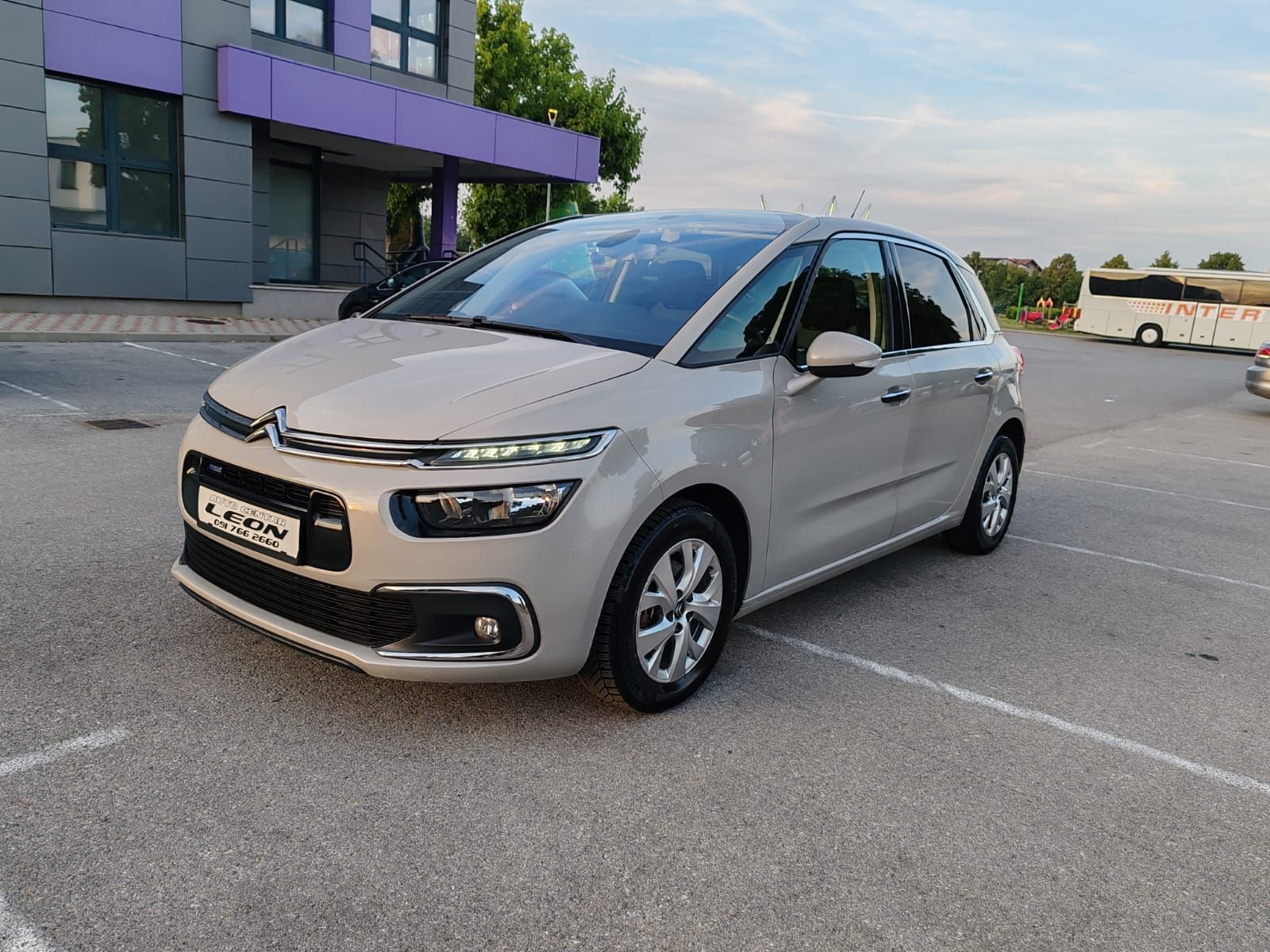 Citroën C4 Picasso 1,2 S&S Seduction ,2016 g. 119000 km. - Slavonski Brod