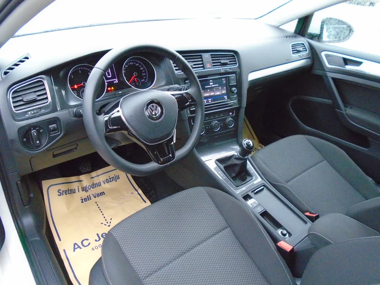 03290 volkswagen golf tdi trendline - slika 6