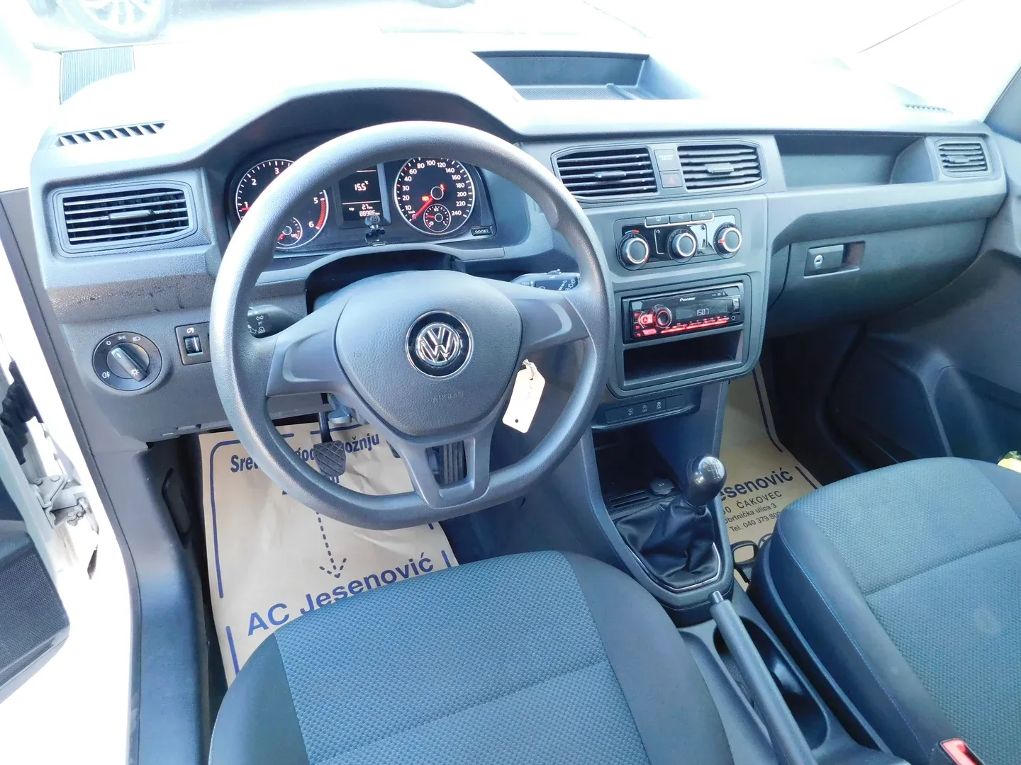 11911 vw caddy kombi maxi van 2.0 tdi - slika 9