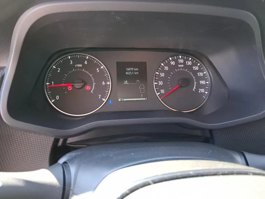 renault trafic grand zen dci 110 / vozila u dolasku, 2024 god. - slika 22