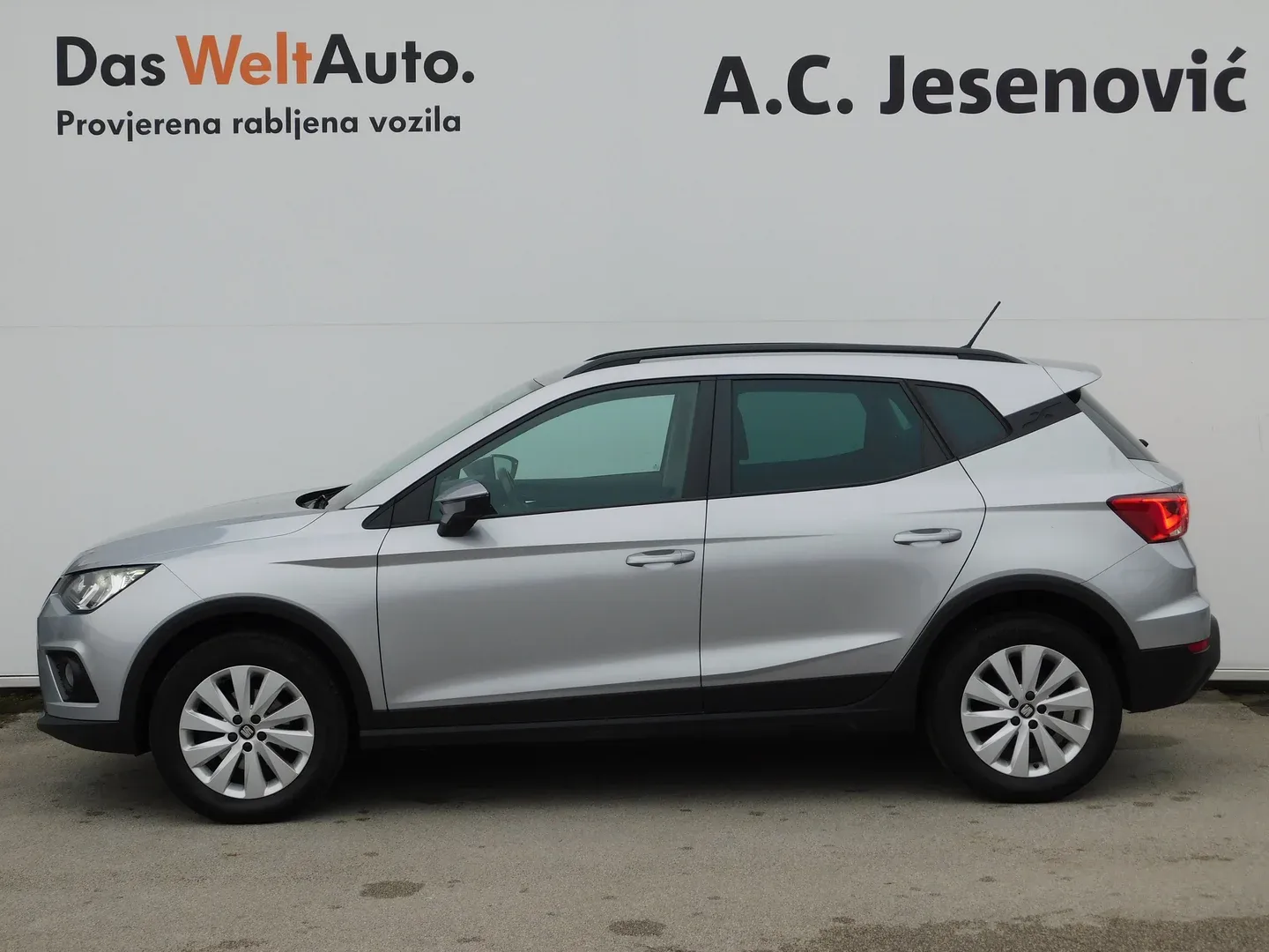 12606 seat arona 1.0 tsi 70kw style plus - slika 6