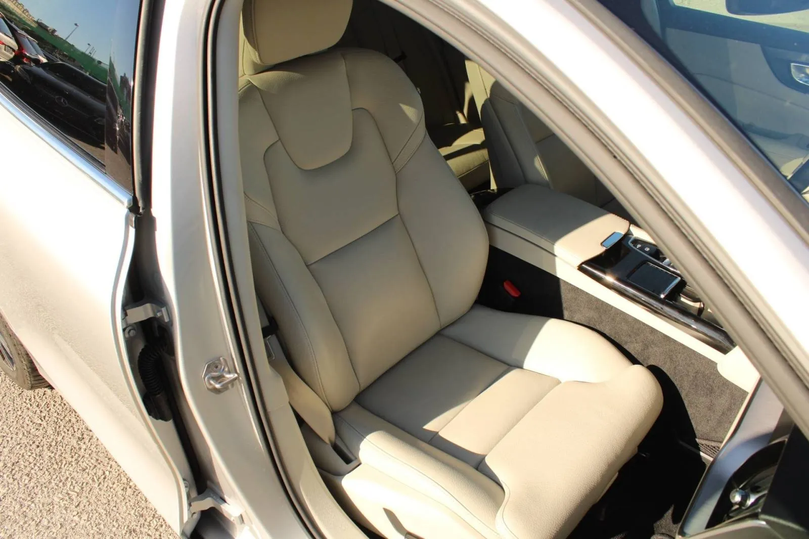 volvo v60 t6 awd recharge inscription *led, navigacija, kamera* - slika 12