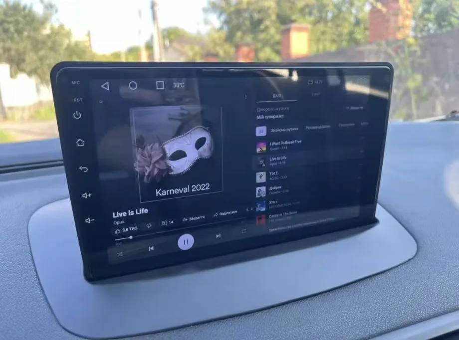original android za renault megane 3 multimedija navigacija kamera gps - slika 16
