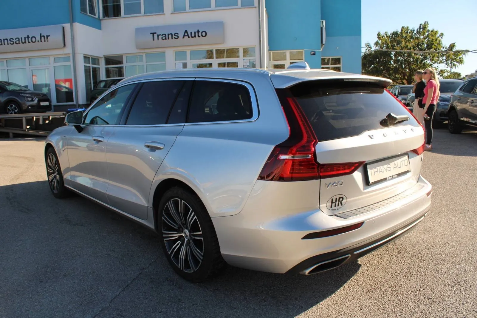 volvo v60 t6 awd recharge inscription *led, navigacija, kamera* - slika 7