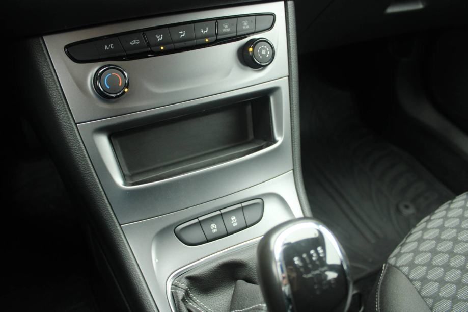 opel astra 1.6 cdti - slika 18
