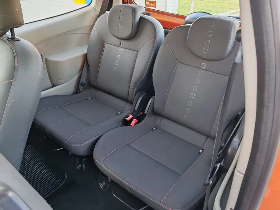 renault twingo 1,2 reg 31.10.2025 - slika 9