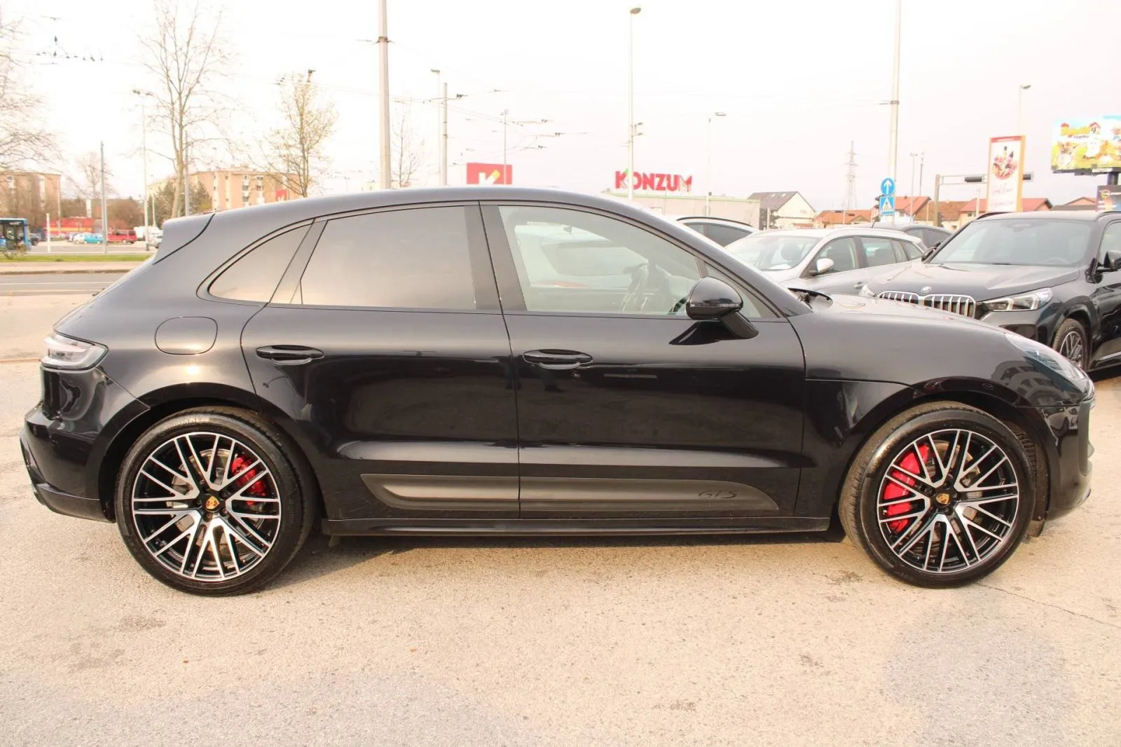 porsche macan gts 2.9 v6 *panorama, led, navigacija* - slika 4