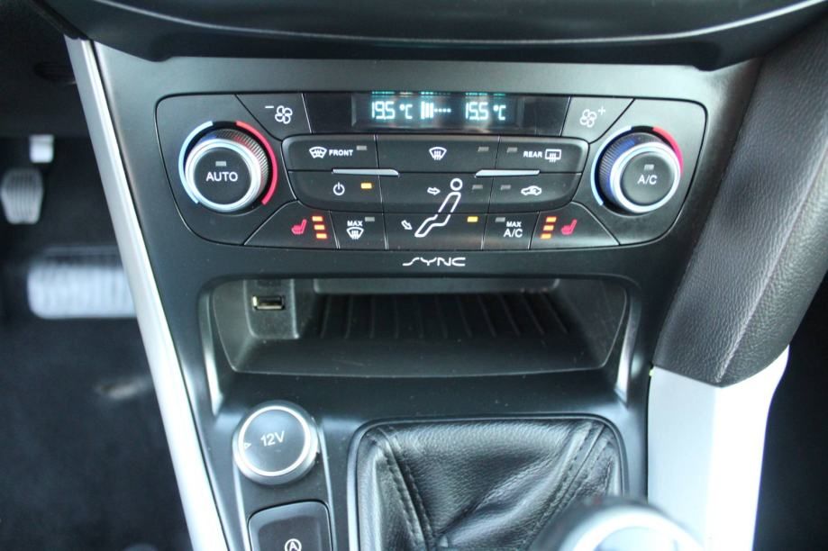 ford focus karavan 1.0 ecoboost - slika 16