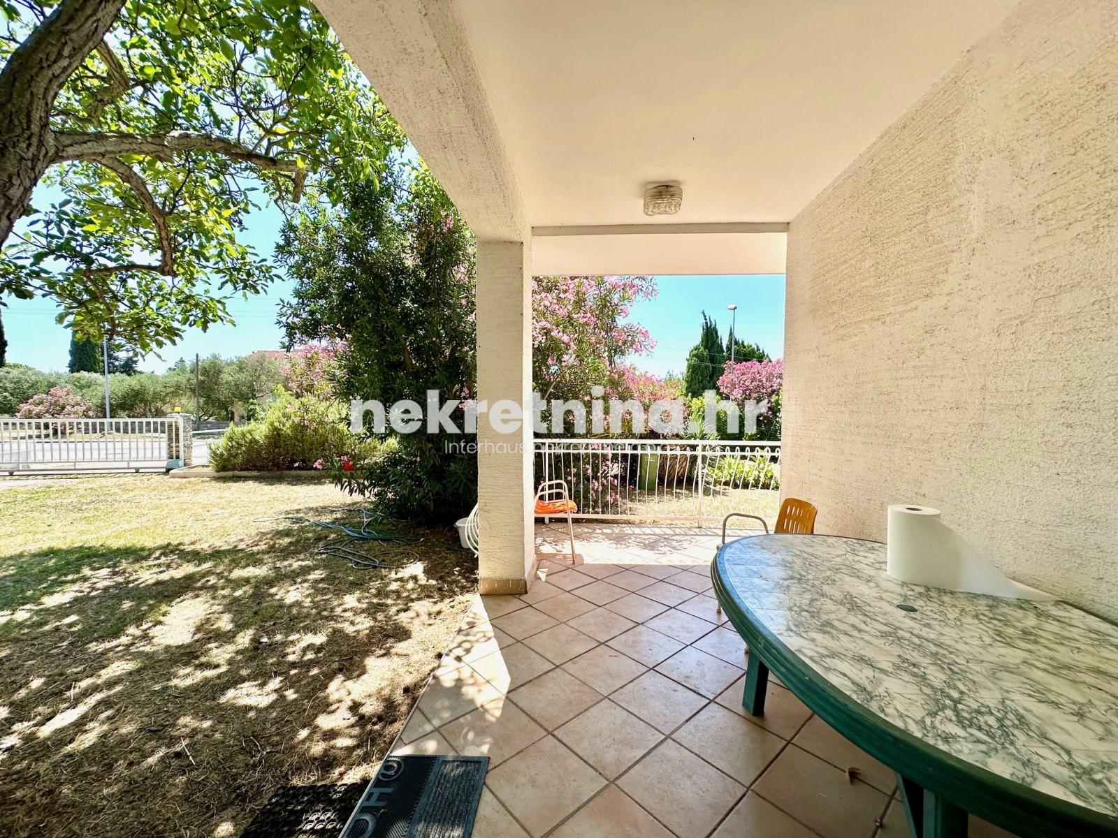 prodaja - kuća: sveti filip i jakov, 330.00 m2 (prodaja) - slika 4