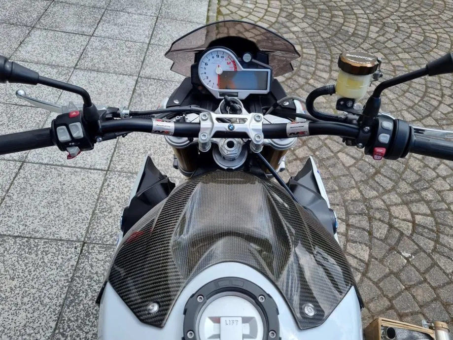 bmw s 1000 r abs tcs esa, akrapovic, 2014 god. - slika 16