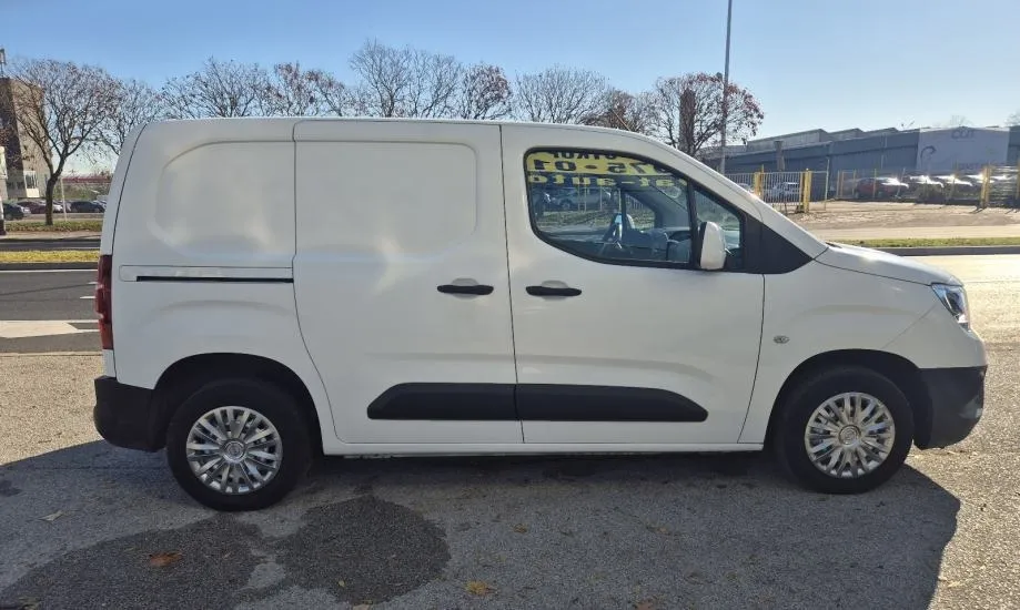 opel combo 1.5 cdti, odlično stanje, garancija na vozilo - slika 3