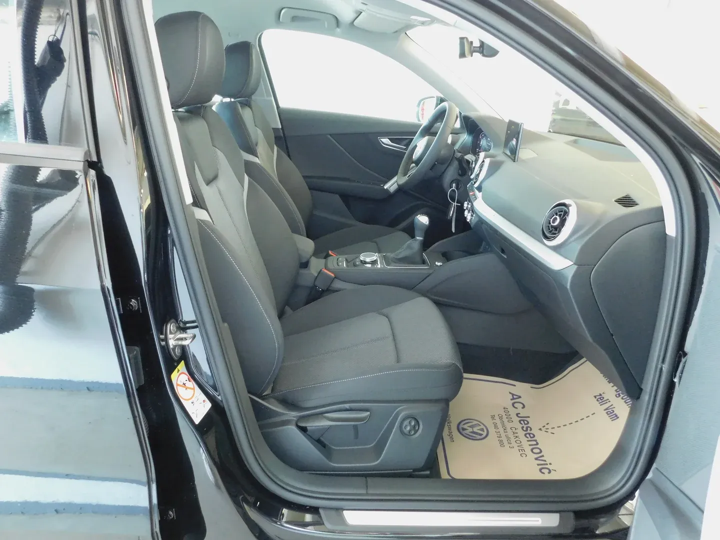 07447 audi q2 30tdi advanced+ - slika 11