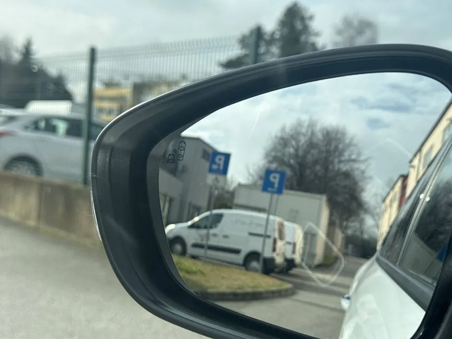 citroën c3 aircross shine* aut * dva seta felgi i guma * jamstvo 24 mj - slika 16