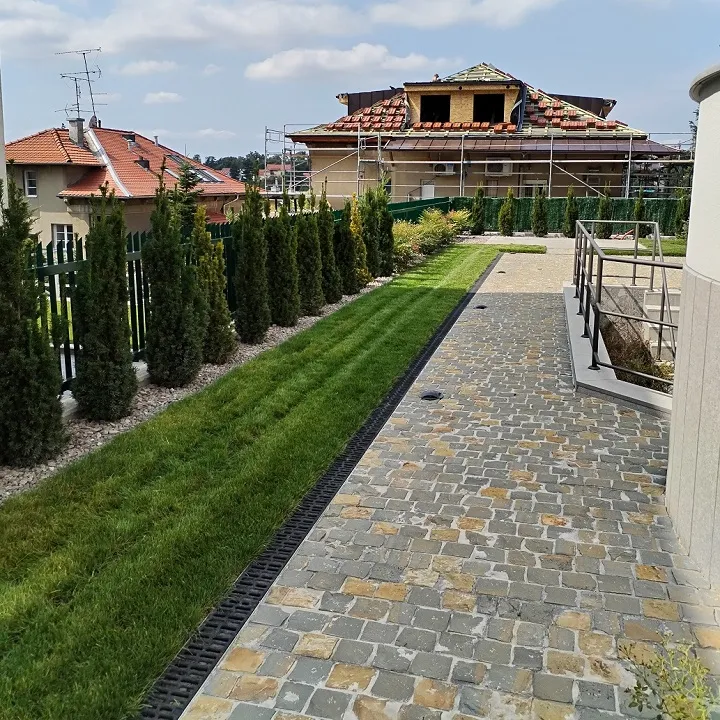 košnja trave i uređenje travnjaka – brzo i uredno - slika 3