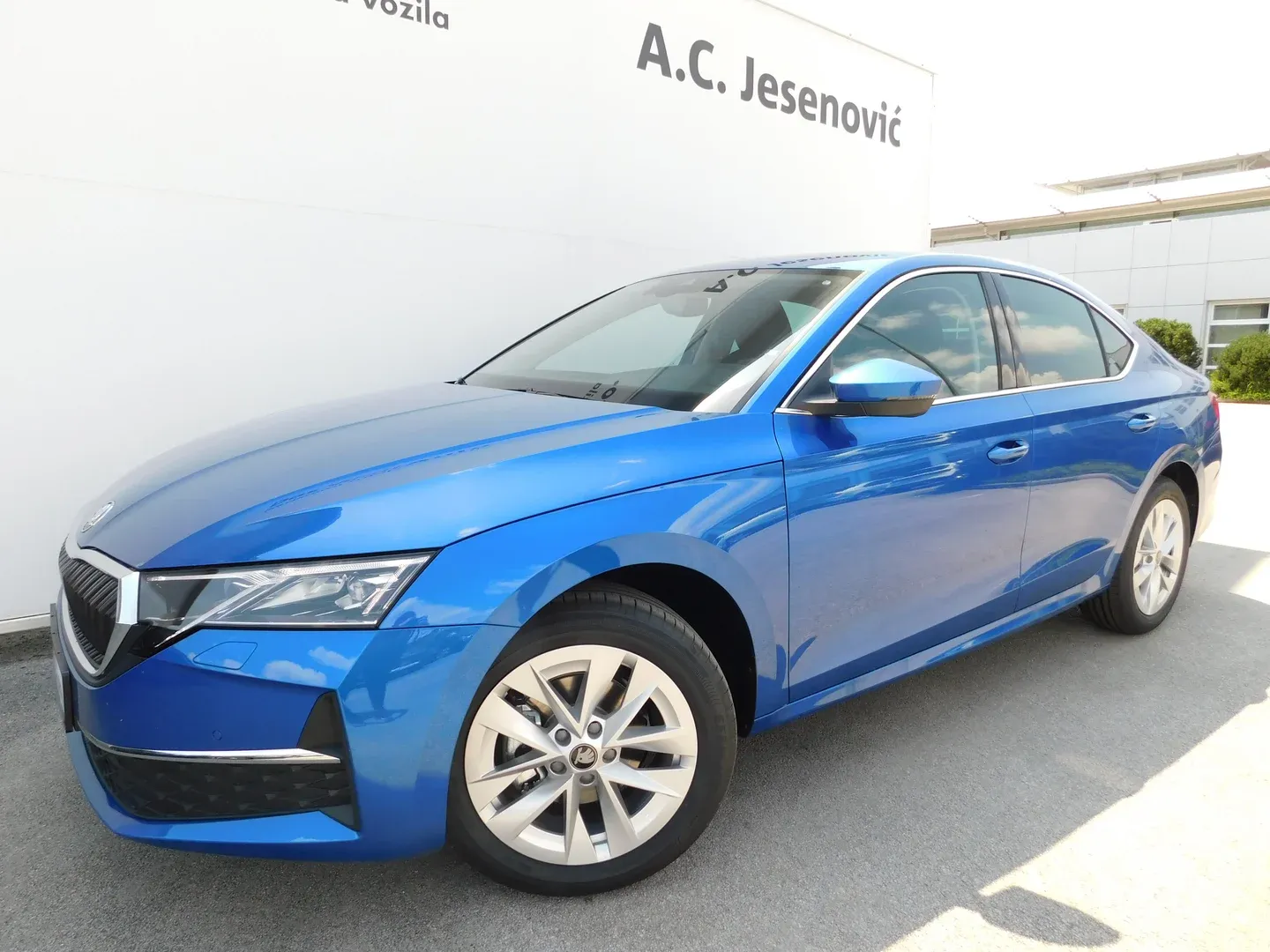 12775 škoda octavia fl selection 2.0 tdi dsg - slika 7