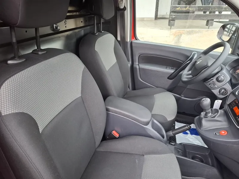 renault kangoo 1.5 dci*klima*tempomat*park.senzori*, 2020 god. - slika 9