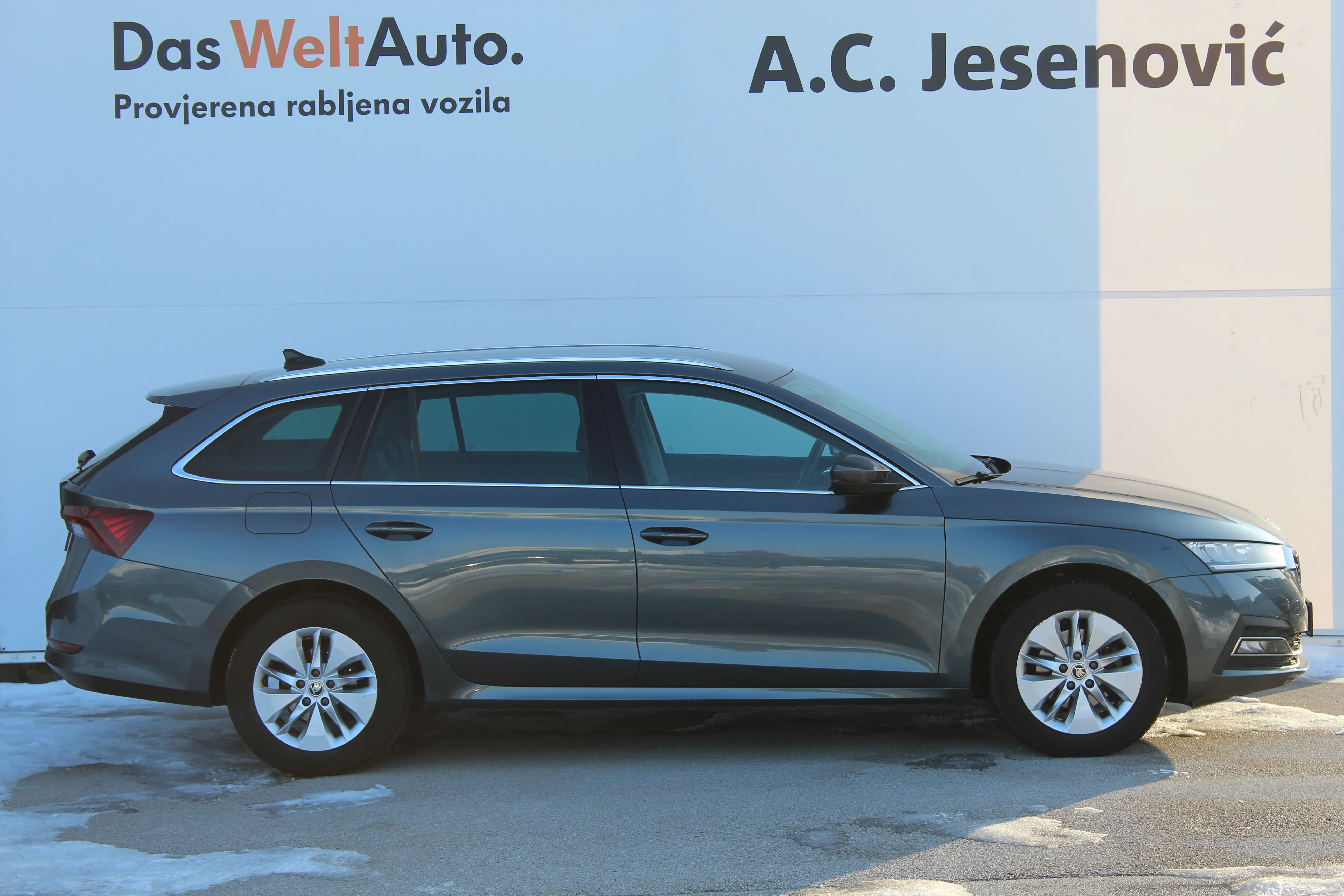 12981 škoda octavia combi ambition 2.0 tdi dsg - slika 4
