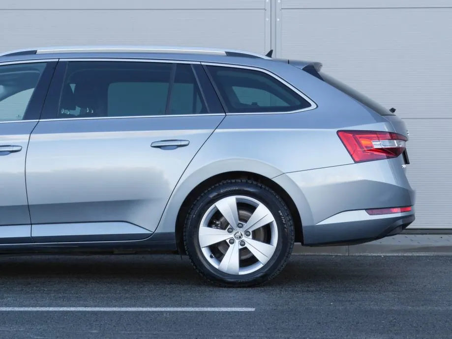 škoda superb combi 2,0 tdi dsg business |led |kam |kuka |jamstvo - slika 5