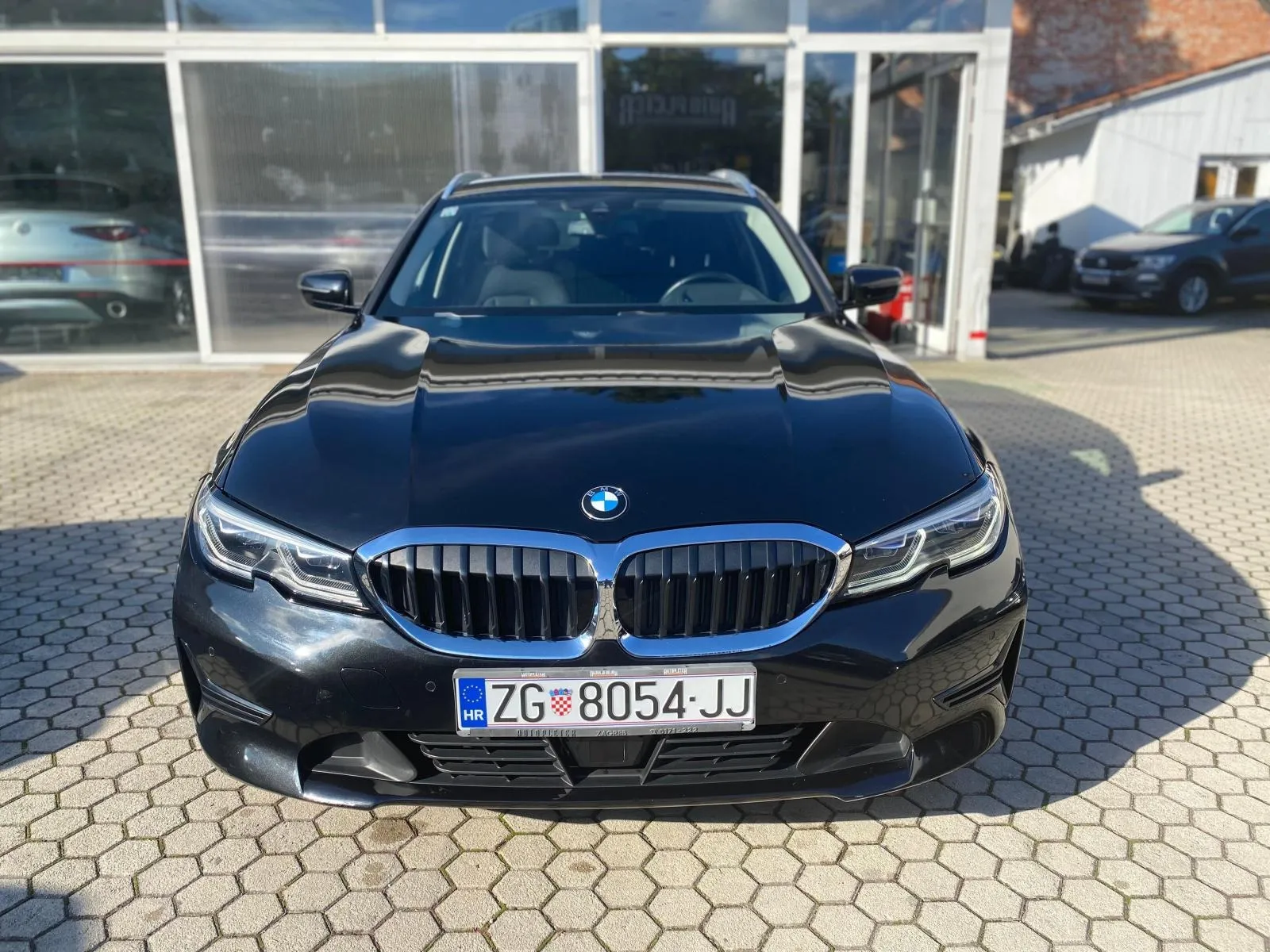 bmw serija 3 touring 320xd, hud, navi, tempomat, 4x garancija!! - slika 13