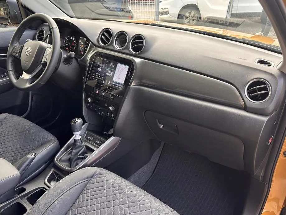 suzuki vitara 1.4 hybrid glx elegance 2wd - slika 9