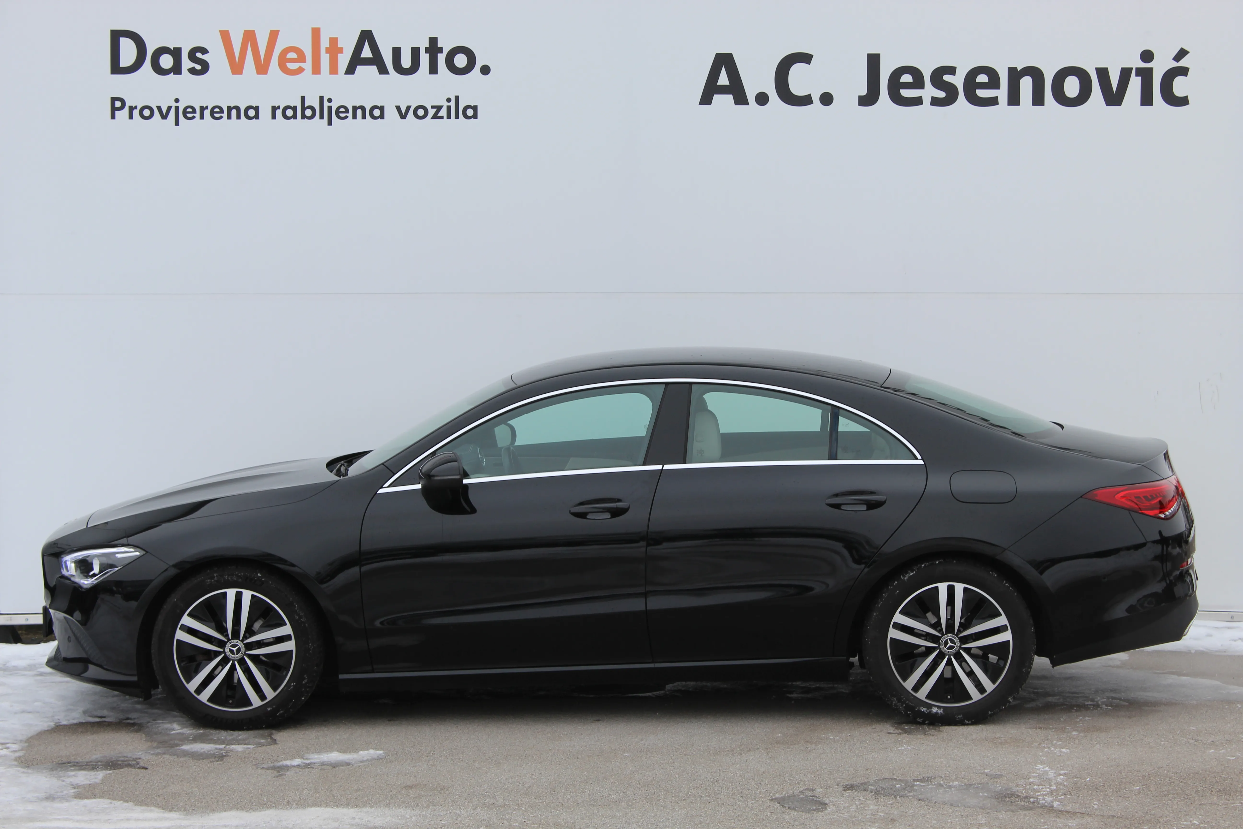 13054 mercedes-benz cla 180 d aut. - slika 6