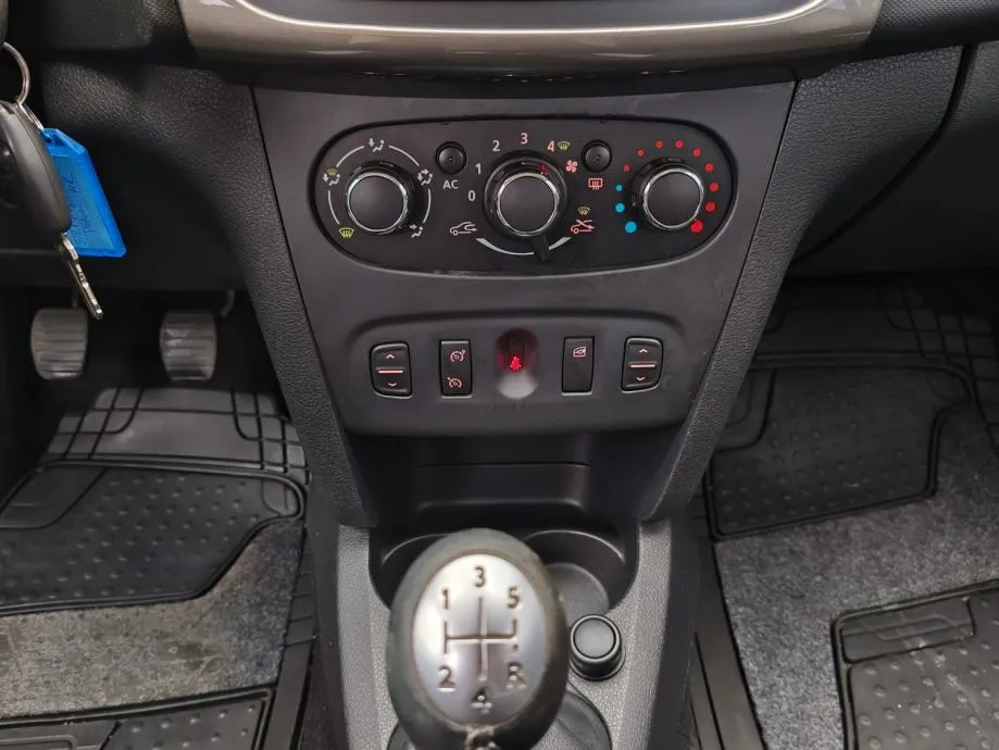 dacia sandero stepway 1,5 dci 90 reg03.05.2026 , 2013. g. ,154000 km - slika 14