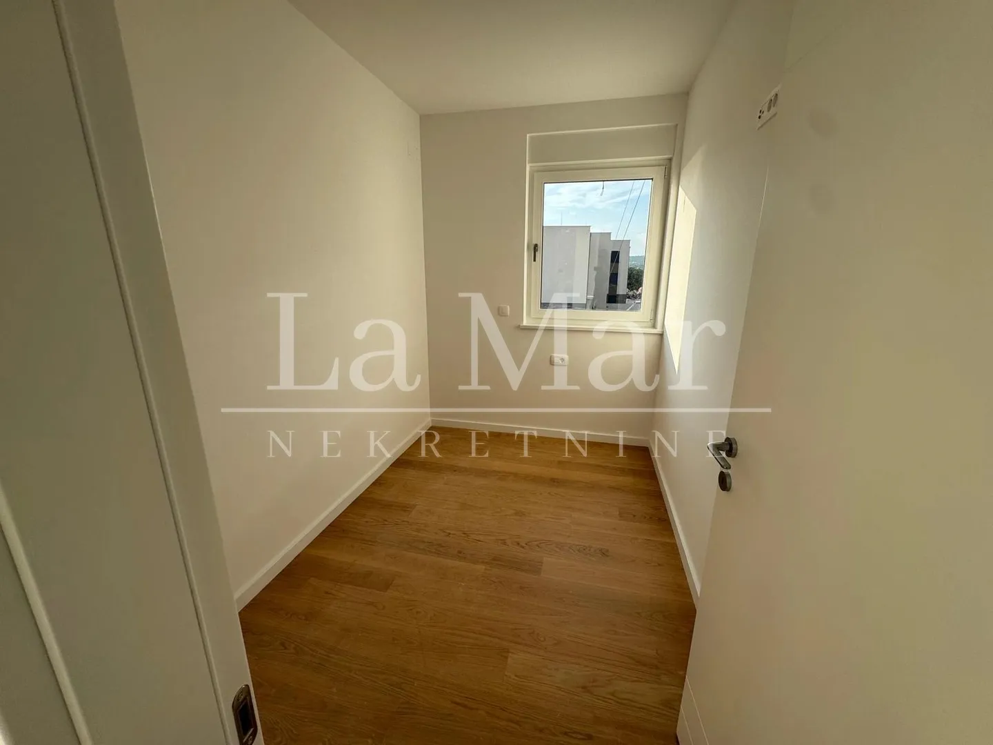 novalja- babe- i kat- ap 2- 84,32 m2- 295.000 € - slika 8
