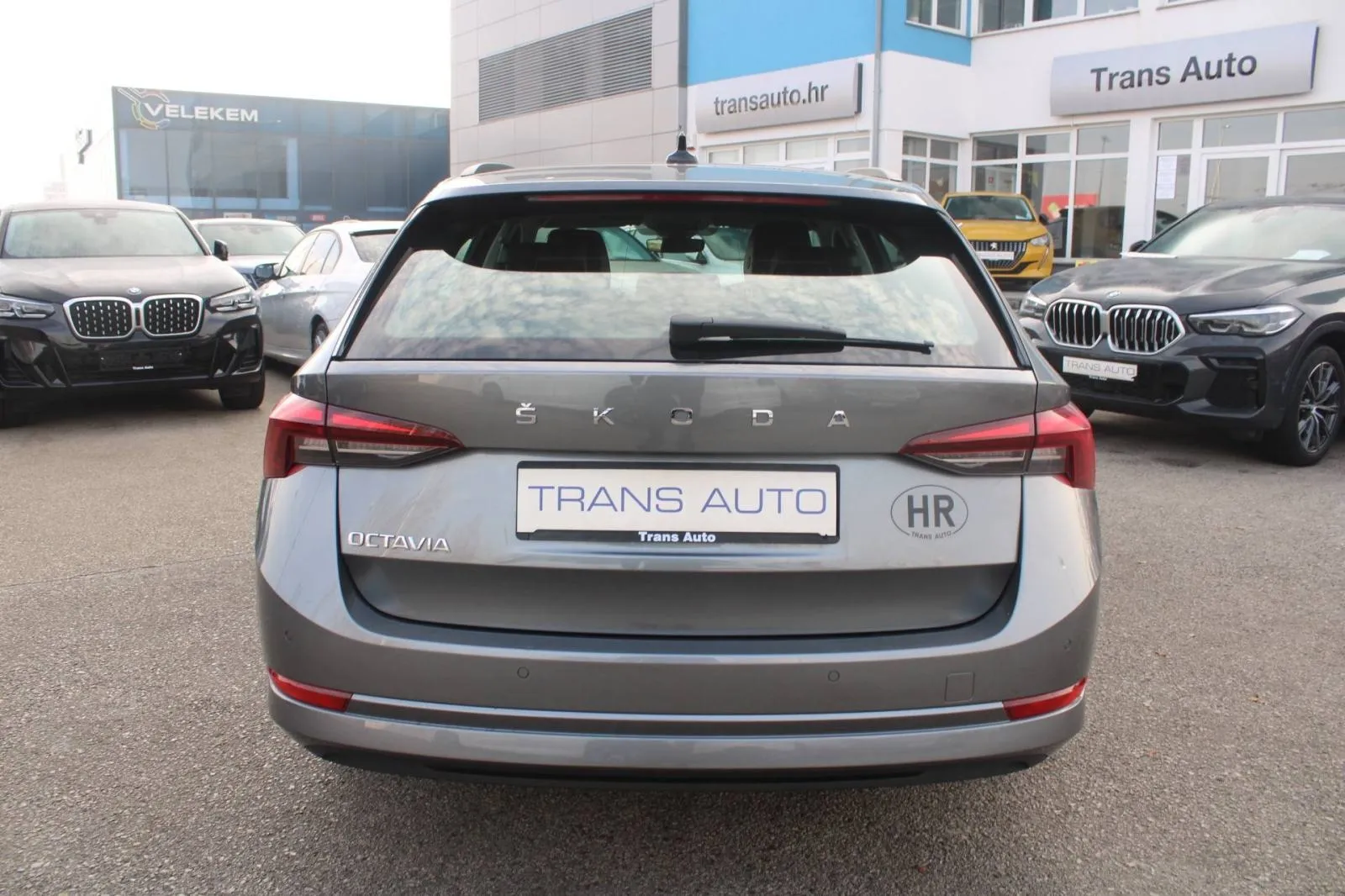 škoda octavia combi 2.0 tdi dsg 150ks *led, navigacija* - slika 6