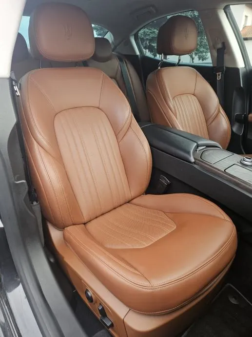 maserati ghibli sq4 3.0 v6 gran lusso - slika 9