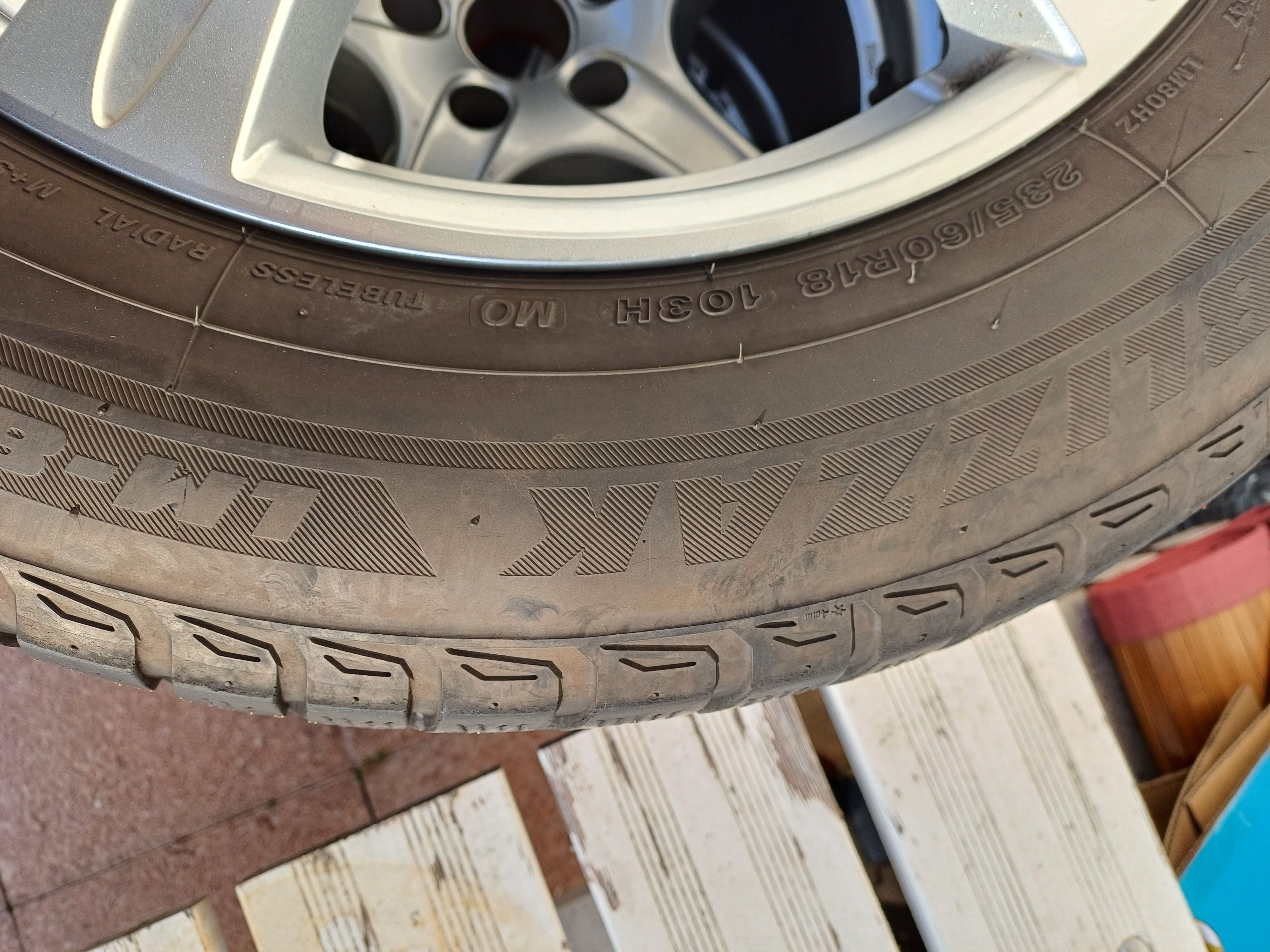 gume 235/60/18 bridgeston zimske za suv vozila - slika 5