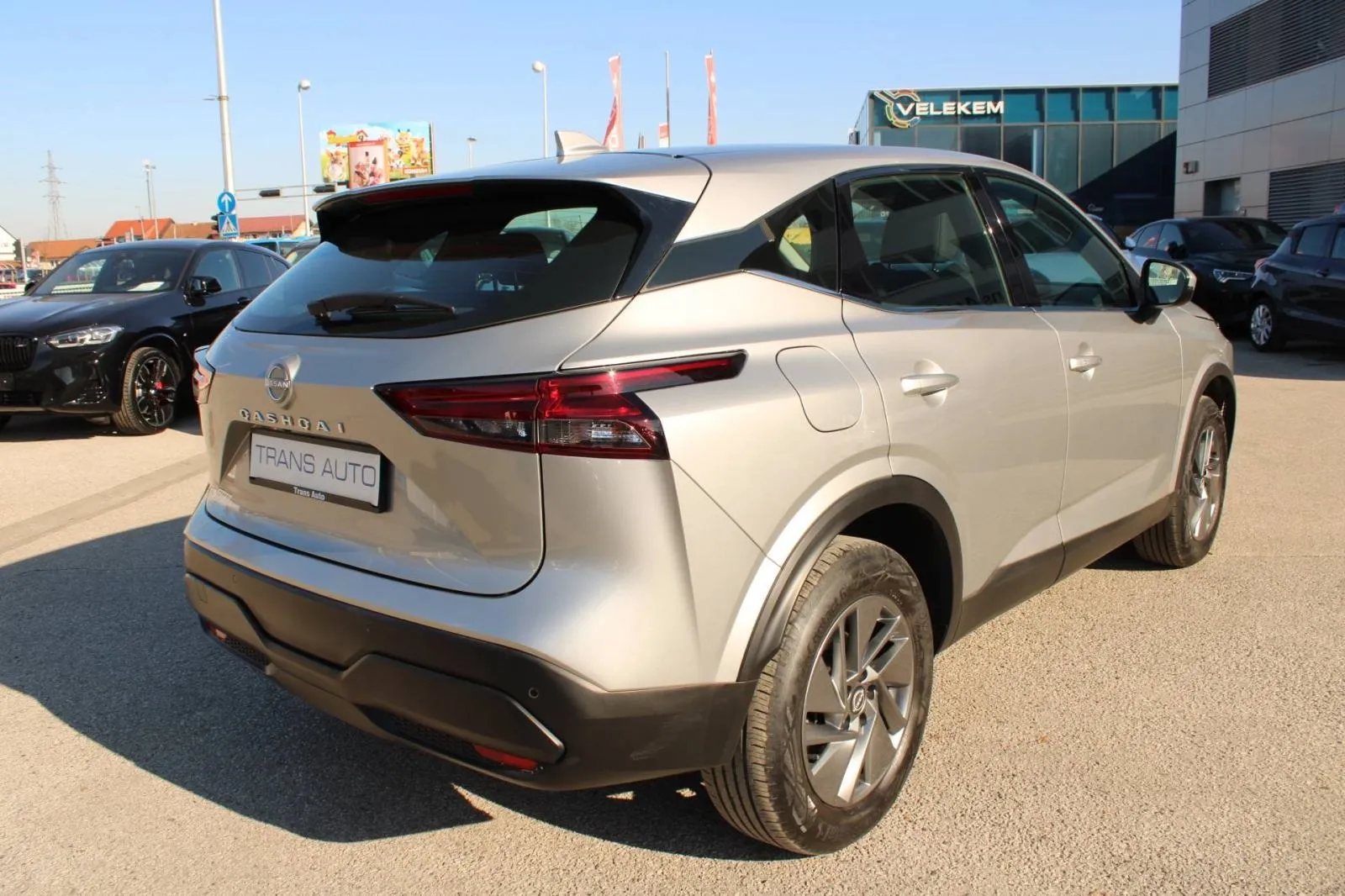 nissan qashqai 1.3 mhev automatik *led, kamera* - slika 5